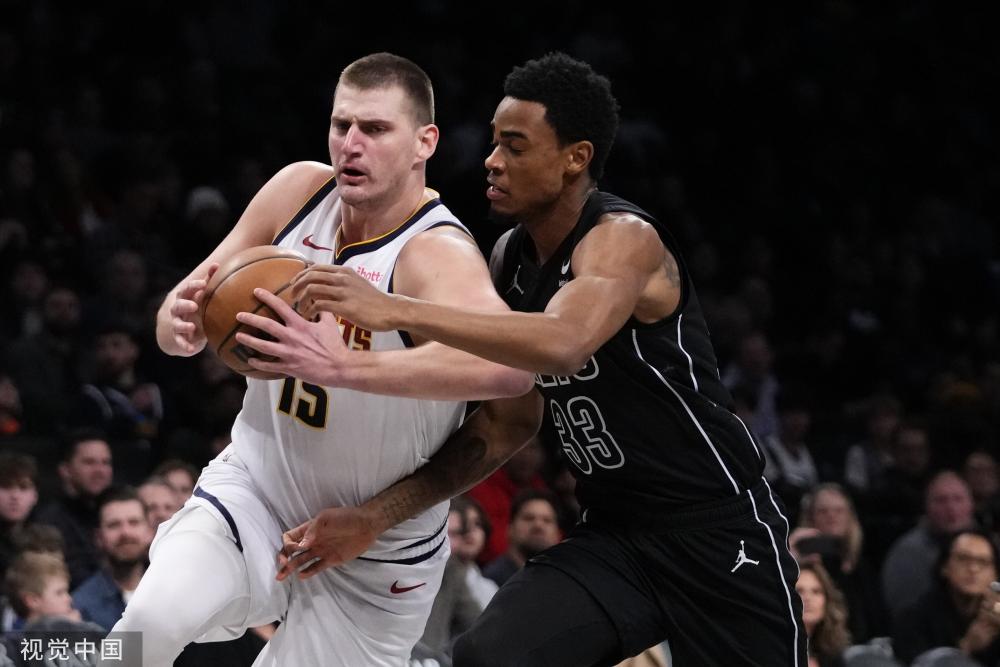 而他的老东 而他的老东