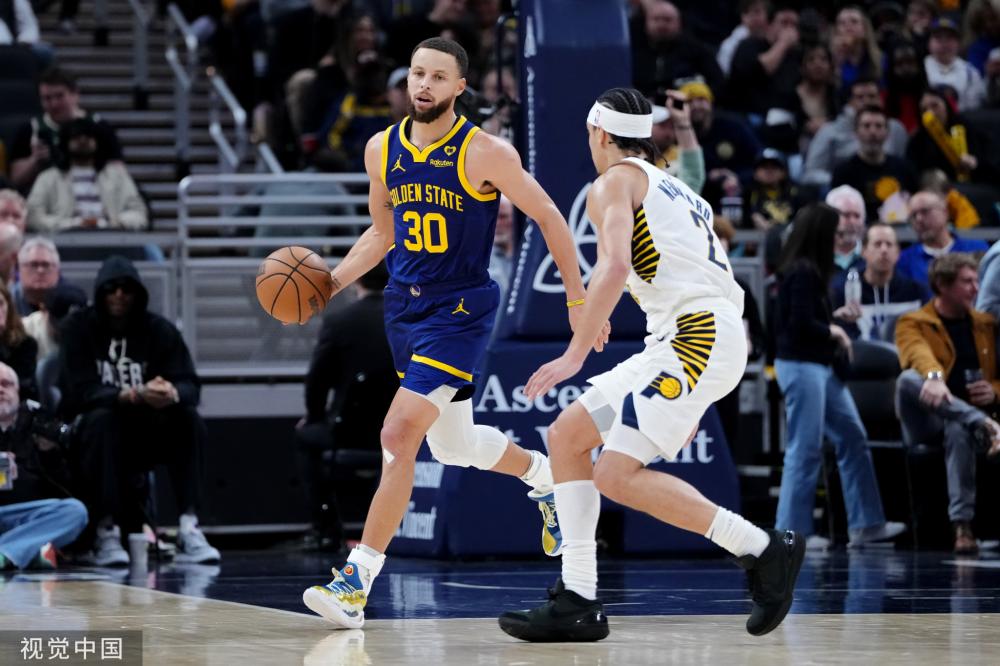 后防线的稳 后防线的稳