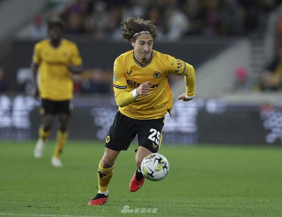 的短传牵扯 的短传牵扯