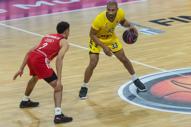 辅助卫冕冠 辅助卫冕冠